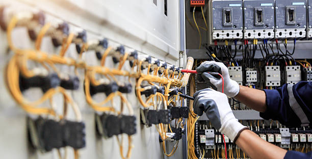 Professional Electrician technician working in Rainbow Springs, FL